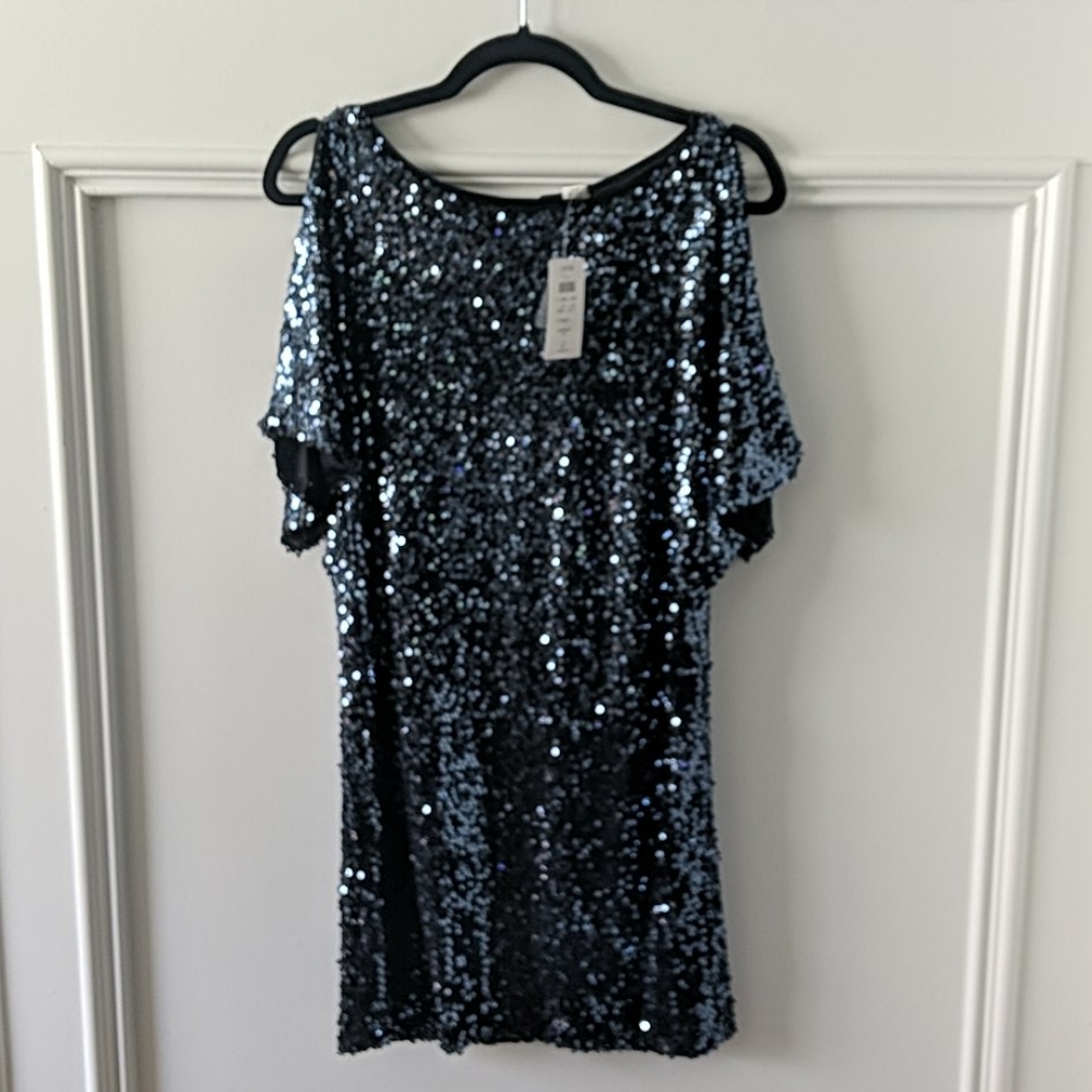 Stunning NEW Cache Navy Sequin cold shoulder  dres
